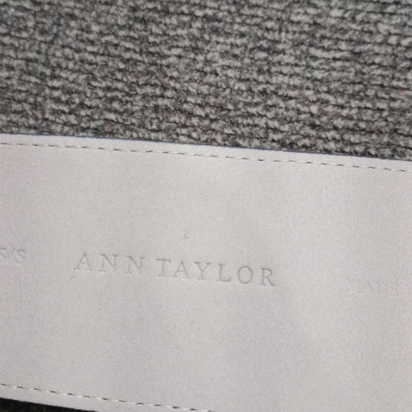 Ann Taylor Black Belt with Gold Buckle - Picture 10 of 16